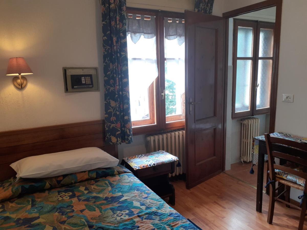 Hotel Villa Cary Oulx Dış mekan fotoğraf