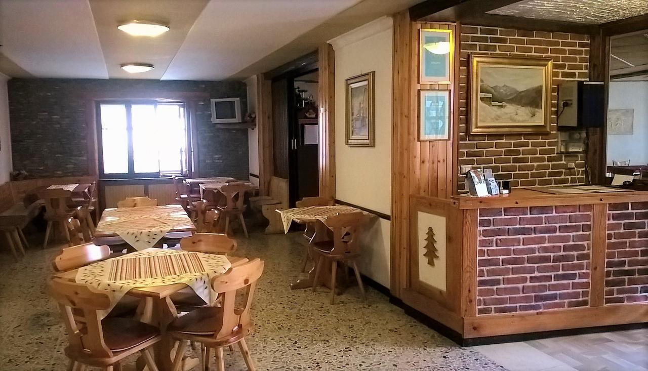 Hotel Villa Cary Oulx Dış mekan fotoğraf